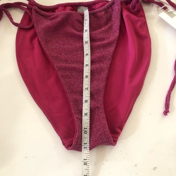 GOOD AMERICAN Woman’s
Sparkle Tiny Ties metallic bikini Bottom Size 5/2X - Picture 8 of 13